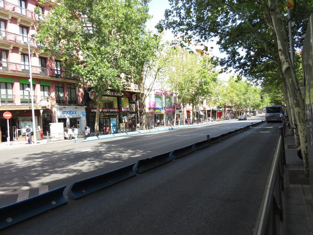 Casa De Huespedes Almansa Hotel Madrid Kültér fotó